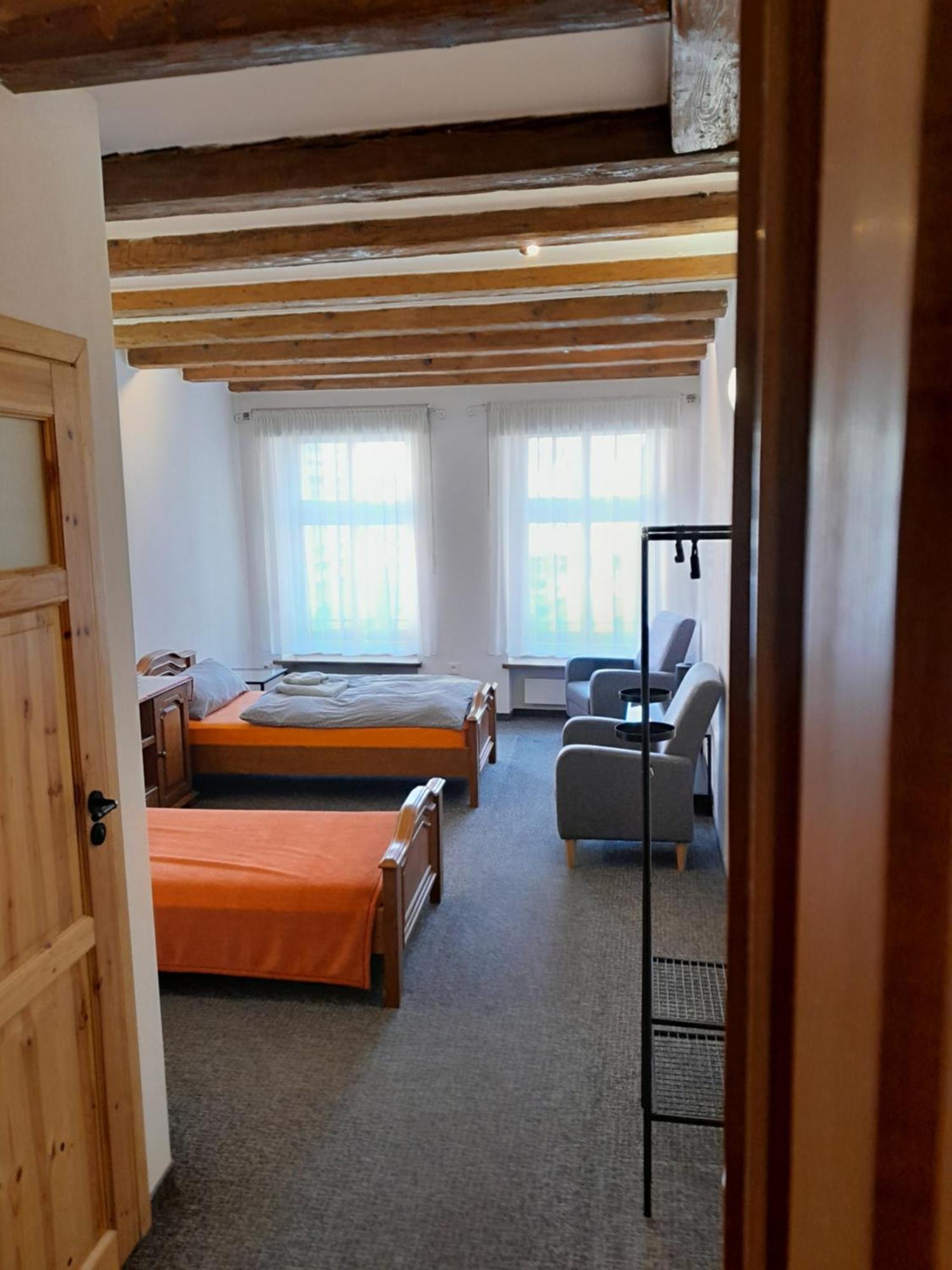 Academus Pub & Guest House Βρότσλαβ Εξωτερικό φωτογραφία