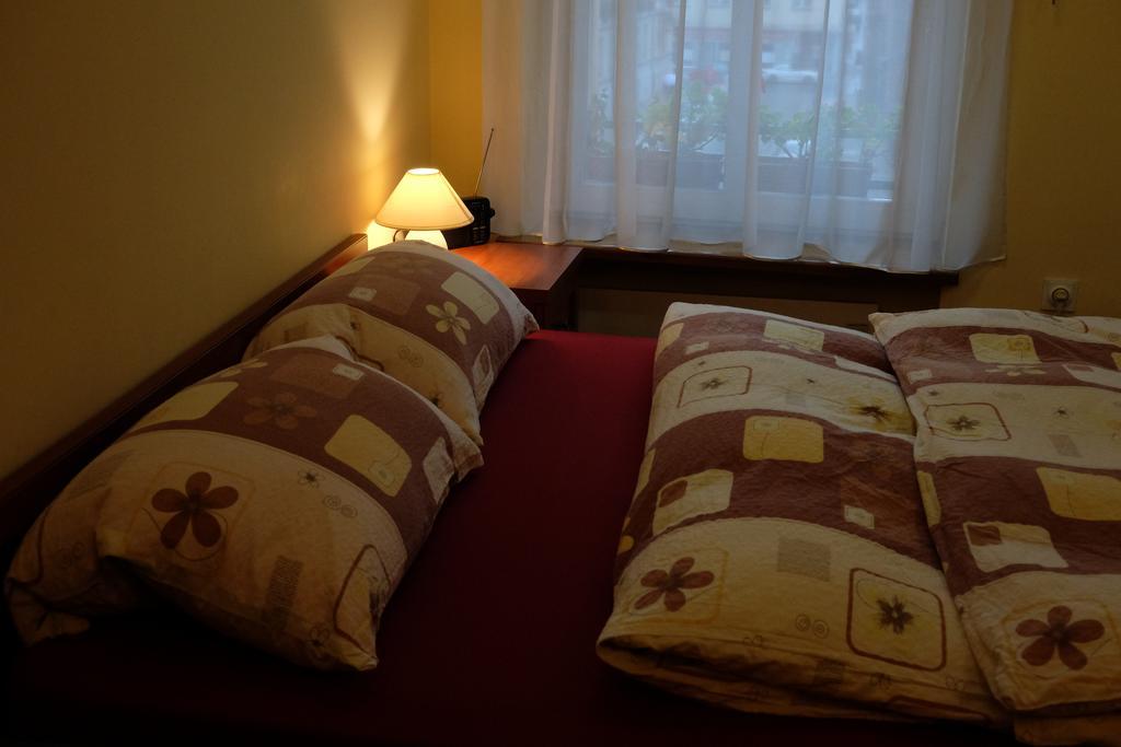 Academus Pub & Guest House Βρότσλαβ Εξωτερικό φωτογραφία
