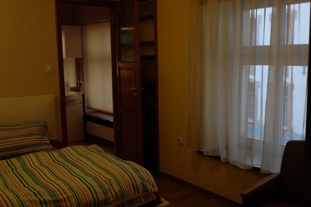 Academus Pub & Guest House Βρότσλαβ Εξωτερικό φωτογραφία
